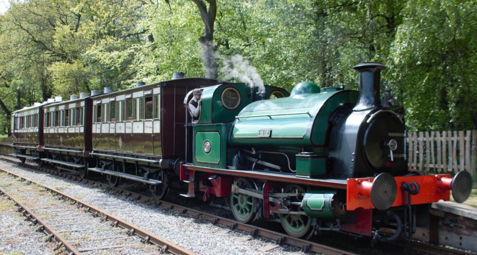 Knotty Heritage Train Days - Foxfield Railway